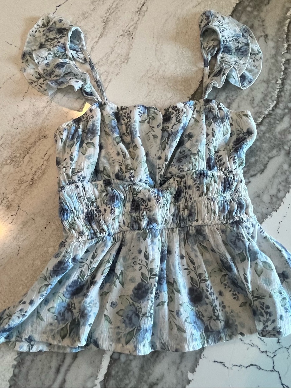 Mi Ami ruffle top